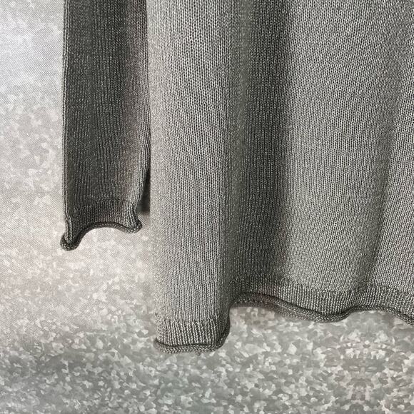 Lane Bryant Women's Plus Size Metallic Silver Ladder Front Sweater - Size 22/24 - Picture 3 of 7